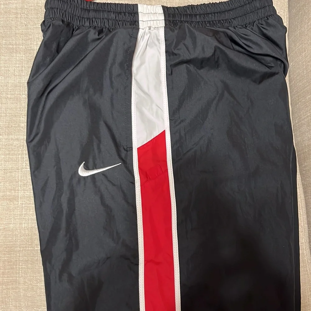 BOYS NIKE JOGGERS - Picture 5 of 7